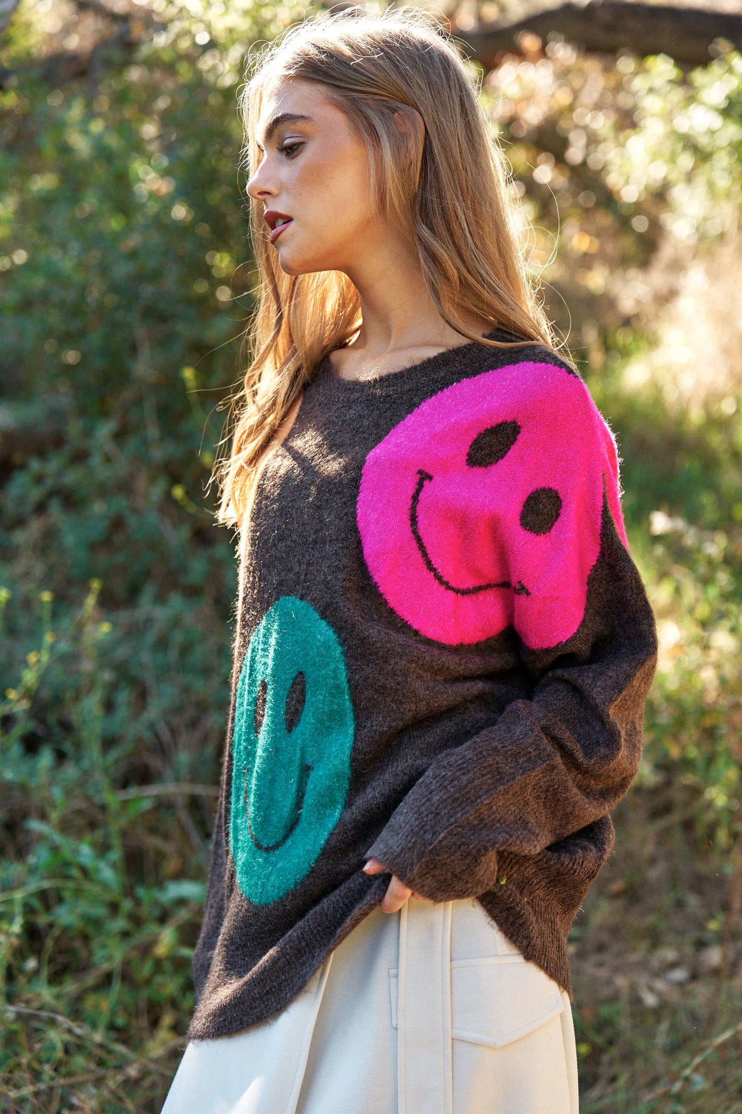 SMILE PRINTED LONG SLEEVE LOOSE FIT KNIT SWEATER